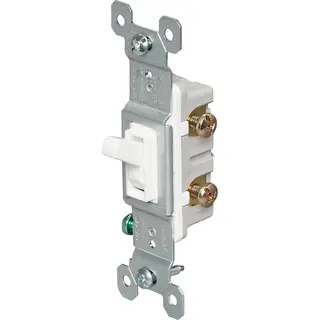 15A 120V Trademaster® Grounding Toggle Switch, Single-Pole, White