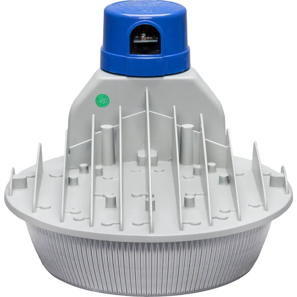 Security Light, Dusk to Dawn LED, 50W, 5000K, 100-277V AC, Bronze