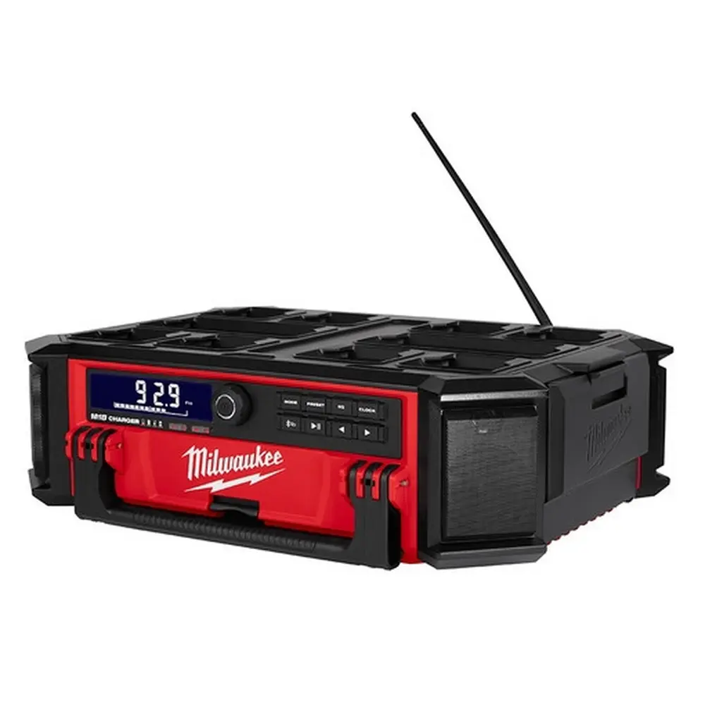 M18™ PACKOUT™ Radio plus Charger